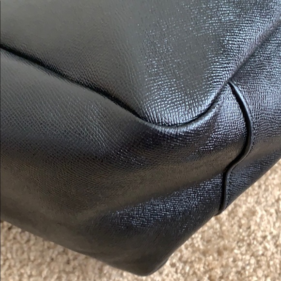 Coach - Picture 8 of 16